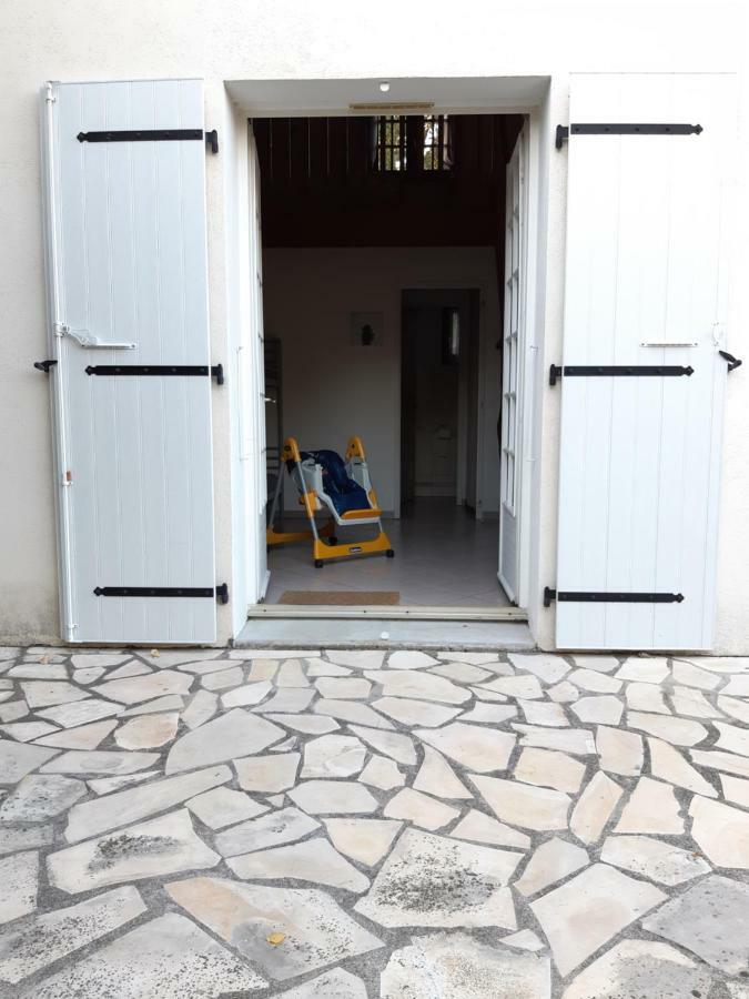 L'Abri D'Emilie Villa Saint-Xandre Luaran gambar